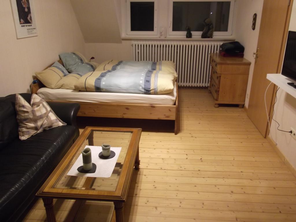 Gute Nacht Ferienwohnung Halle  Esterno foto