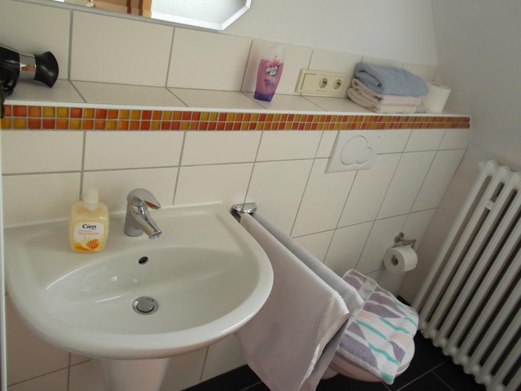 Gute Nacht Ferienwohnung Halle  Esterno foto